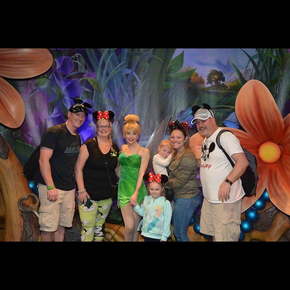 Meet your Posher, Annie & her family - Picture 6 of 10